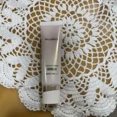 MAQuillAGE ESSENCE BASE EX SPF50+