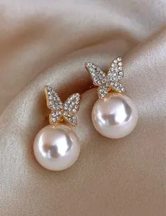 蝶々×パール　ピアス