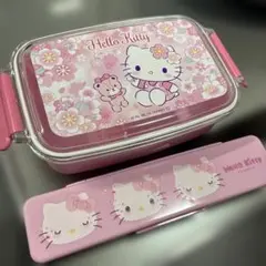 専用です⚠️ハローキティ お弁当箱