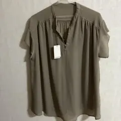 Alotta 半袖シャツ L ベージュのサムネイル