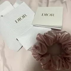 Dior サテン生地　シュシュ