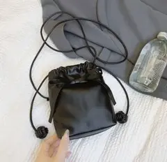 リボンショルダーバック　ブラック