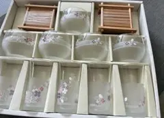 アデリアグラス 昭和レトロ 花柄フロスト冷茶グラス 箱入り（劣化あり）