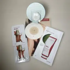 クラランス　セラム　PAUL & JOE フェイスパウダー サンプル