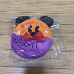 ディズニー ミッキー ハロウィンデザインの丸型ポーチ