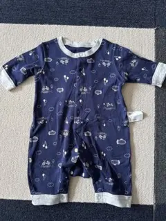 ユニクロ　ロンパース