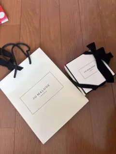 JO MALONE LONDON ショップ袋 ギフトボックスのサムネイル