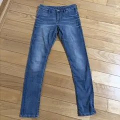 H&M スキニーデニムパンツ