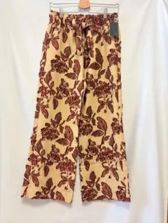 Aga フラワープリントレーヨンワイドパンツ - メルカリ