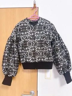 翌日発送 ◾︎リリーブラウン フラワージャガードブルゾン ブラックのサムネイル