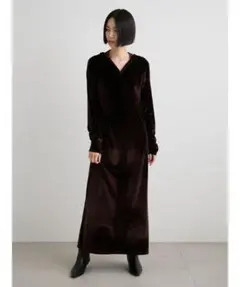 MIESROHE ベロアリラクシングフーディワンピース