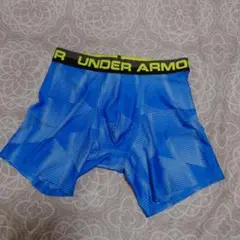 UNDER ARMOUR 青 ストライプ インナータイツMD