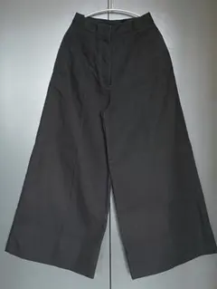 送料無料】JIL SANDER クロップドパンツ ブラック48 - メルカリ
