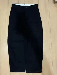 ユニクロワイドフィットチノ　ブラック　w73 ワイドパンツ