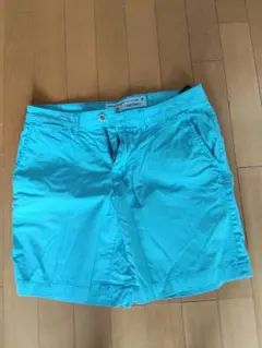 ターコイズ ショートパンツのサムネイル