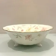 【皇室御用達】大倉陶園 すみれ柄 フリルボウル（深鉢／盛鉢） 皇室御用達】大倉陶園 すみれ柄 フリルボウル（深鉢／盛鉢） - メルカリ