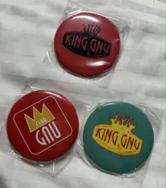 King Gnu CLUBGNU FC限定 ガチャ　缶バッジ　ピンバッジ　セット Amazon | KING GNU FC限定 ガチャ ピンズ5点セット | バッジ | おもちゃ