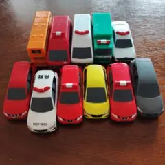 ミニカーセット 11台 パトカー 救急車