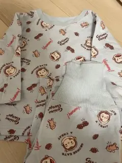 ベビー　キッズ　バースデイ　長袖パジャマ　おさるのジョージ　80