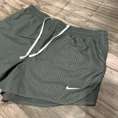 【新品、未使用】Nike ショートパンツ ブラック レディースsize M