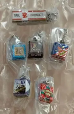 チロルチョコ ミニチュアチャームコレクション ガチャ