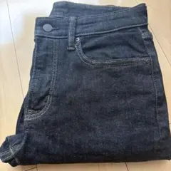 UNIQLOスリムフィット ダークブルーデニム 32-34
