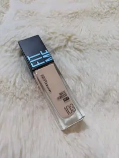 Maybelline Fit Me Matte + Poreless 103