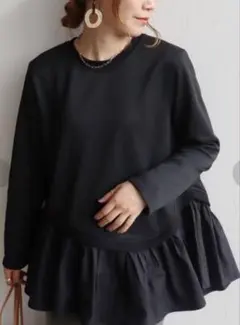 ★値下げ中★reca異素材ドッキングボリュームトップス　ブラック