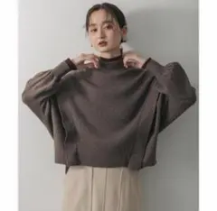 SENSE OF PLACEストレッチショルダータックセーター