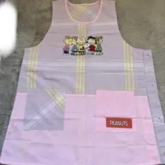 新品未使用2枚保育士ピーナッツ エプロン M-Lサイズ