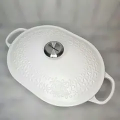 LE CREUSET オブロング　マルミット　フラワーレリーフのサムネイル