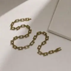 CADAN O ピアス【片耳】ゴールドカラー チェーンピアス - メルカリ