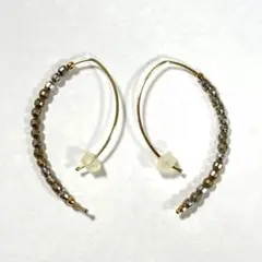 MIZUKI バナナフープ　WG ラージ【極美品】 美品】MIZUKI ミズキ バナナフープピアス 14K - メルカリ