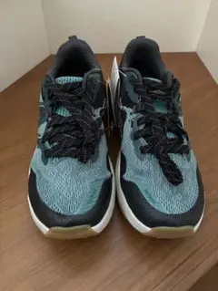 New Balance Fresh Foam Hierro v6 トレイルランニ