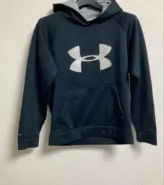 UNDER ARMOUR ブラック パーカー