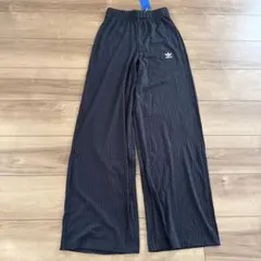 Item thumbnail for item 3bba2aab-3b2b-45bb-b534-92c360400f3e