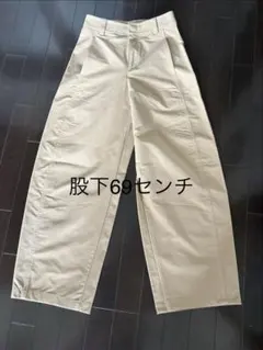 UNIQLO ワイドカーブフィットチノパン