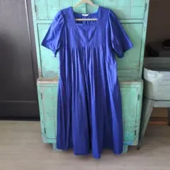 スタジオクリップ　青い刺繍入りロングワンピース　コットン100%
