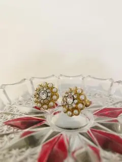 パールクリスタルフラワーイヤリング