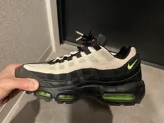 Nike Air Max 95 ブラック/ホワイト/グリーン
