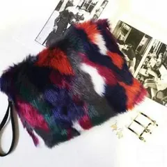売り切れ続出！オシャレなファークラッチ　2way ショルダーバッグ　【ネイビー】