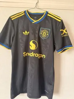 adidas マンチェスター・ユナイテッド ジャージ 2025/26 黒