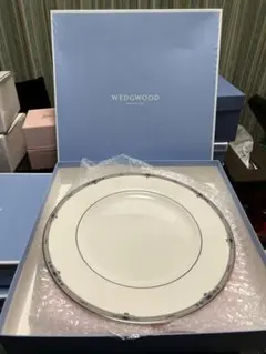 WEDGWOOD プレート中皿2枚　AMHERST