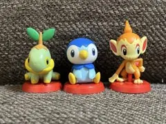 チョコエッグ　旅立ちの3匹　ナエトル、ポッチャマ、ヒコザル