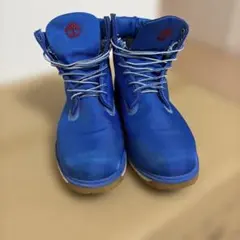 青いナイロン製ハイカットワークブーツ