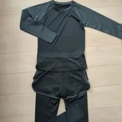 トレーニングウェアトップス