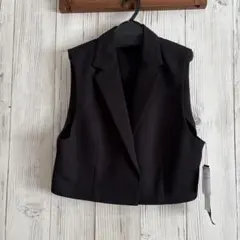 新品タグ付きAgaスコットクラブ　テーラードジレジャケット　ショート丈