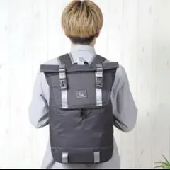 新品　ロールトップリュック 大容量 バックパック ブラック 通勤 通学 防災のサムネイル