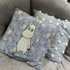 カバーのみ　ムーミン　刺繍　クッションカバー
