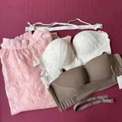 ストラップレスブラ　ブラウスセット